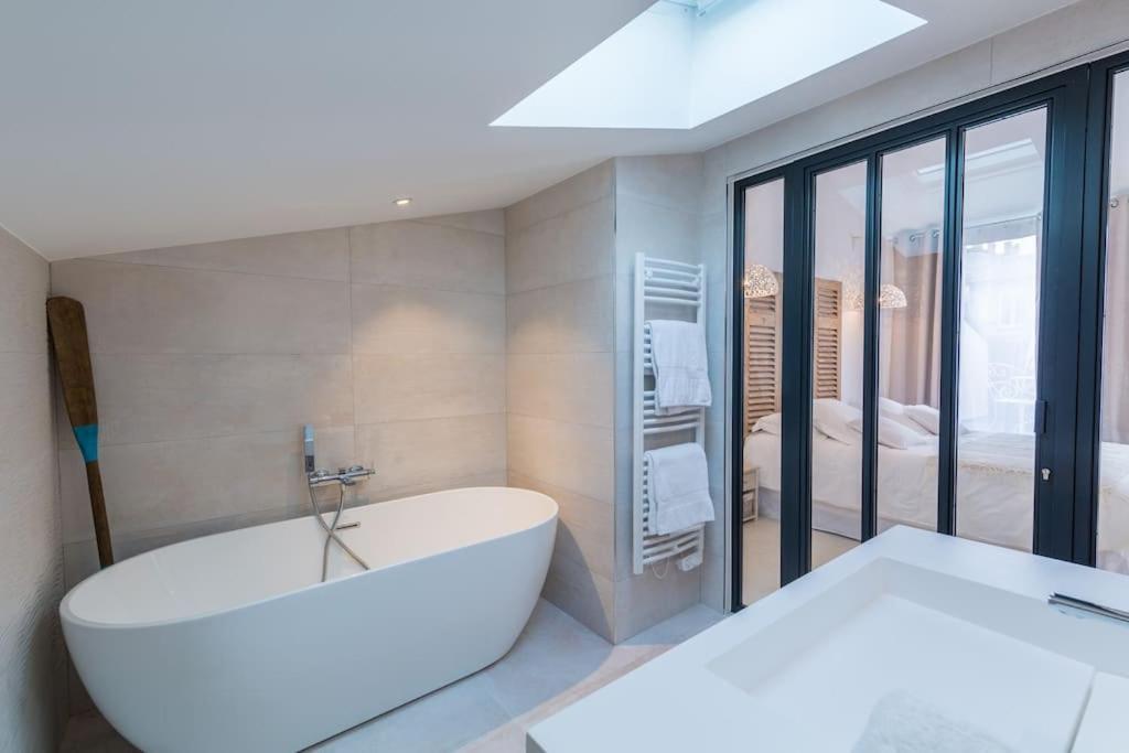 Maison D'Hotes, Terrasse & Jacuzzi En Plein Centre Бордо Екстер'єр фото